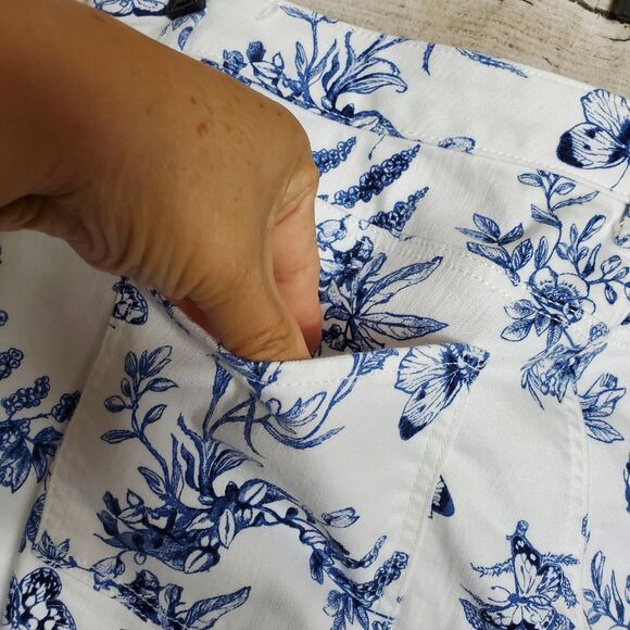 Talbots White and Blue Print Denim Slim Ankle Jeans Size 20WP - Picture 5 of 7